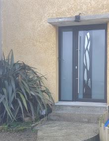 Porte d'entrée vitrée tierce exterieur